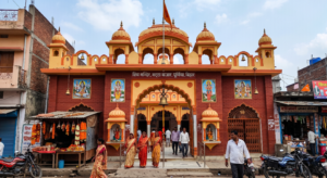 Shiv Mandir, Bhatta Bazar